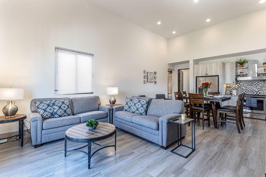 Gorgeous 2 BR Condo with Resort Access at Mavila - 4