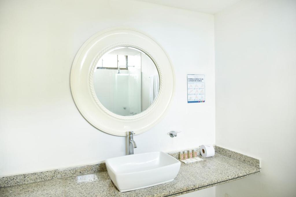 Hotel American Golf - 3