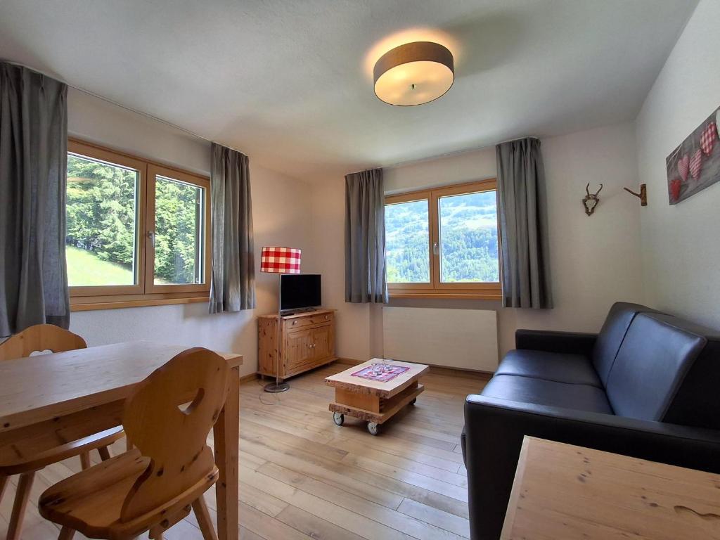 Ferienwohnung Almrausch by Alpenfeder, Tschagguns