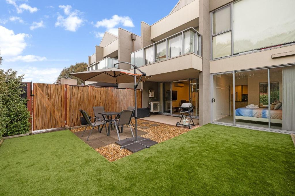 Serenity at San Remo, San Remo