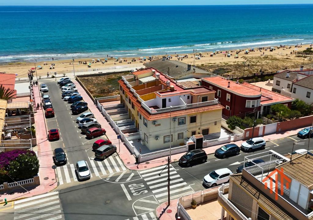 Casa Arena: A Pasos de la Playa - 2