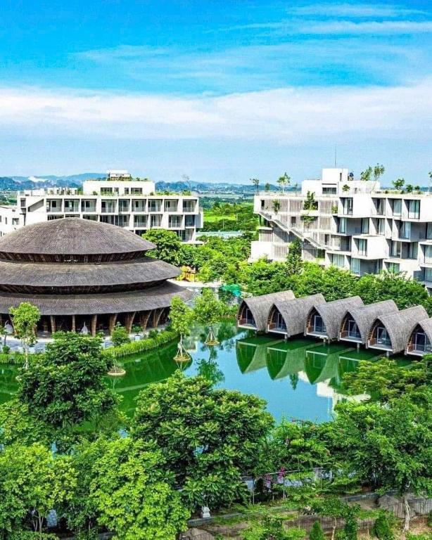 VEDANA VILLAS RESORT NINH BINH