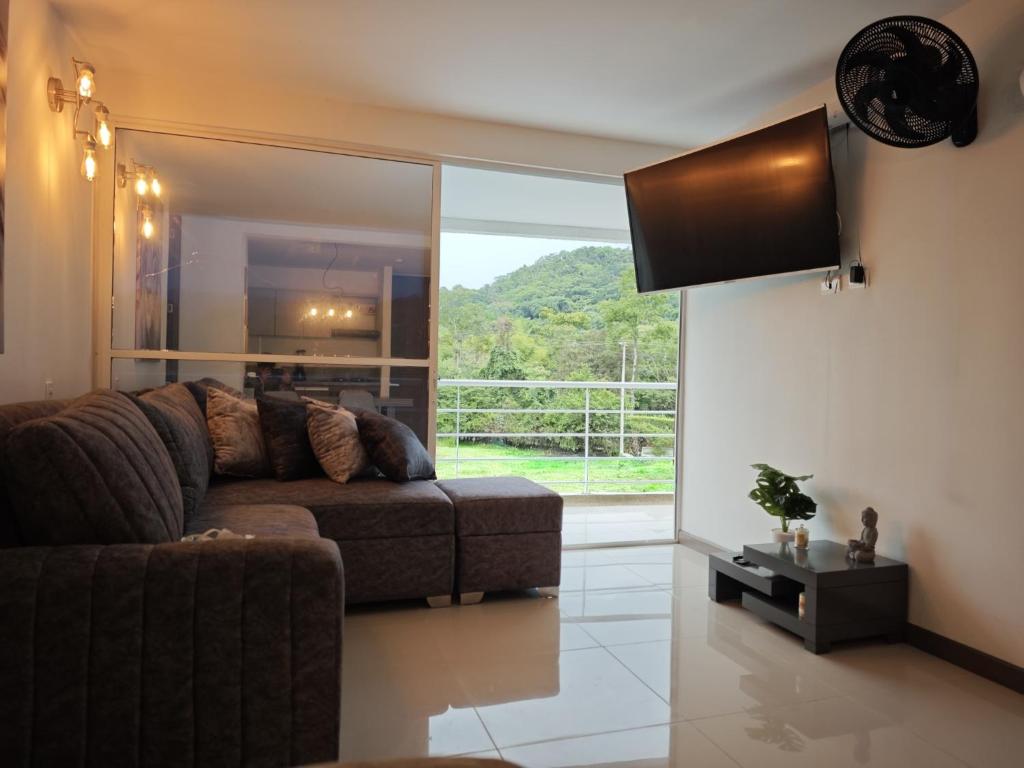 AquaLuxe Apto, Aire-Acondicionado, balcon, cocina - hasta 7 Personas - 1