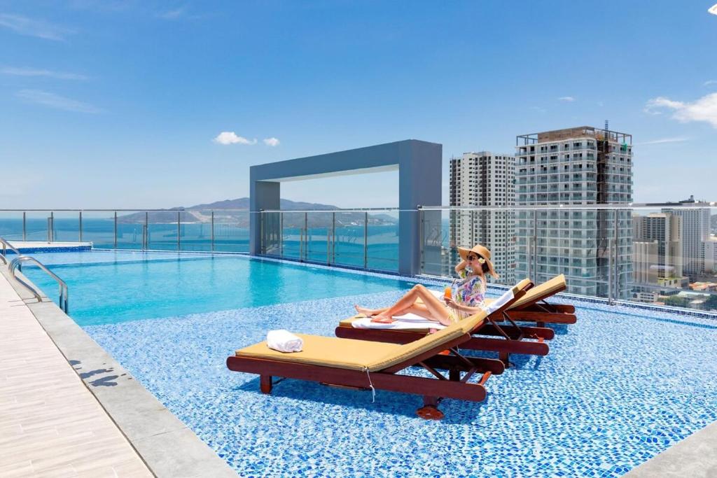 2BR - Rooftop Pool - Dqua Apt - Cozy For Family, Kon Rung (1)