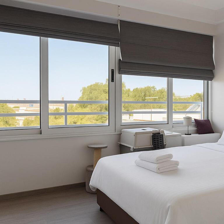 Modern 2BR Apt - Near Casino & MyMall - 3km Beach, Lemesos