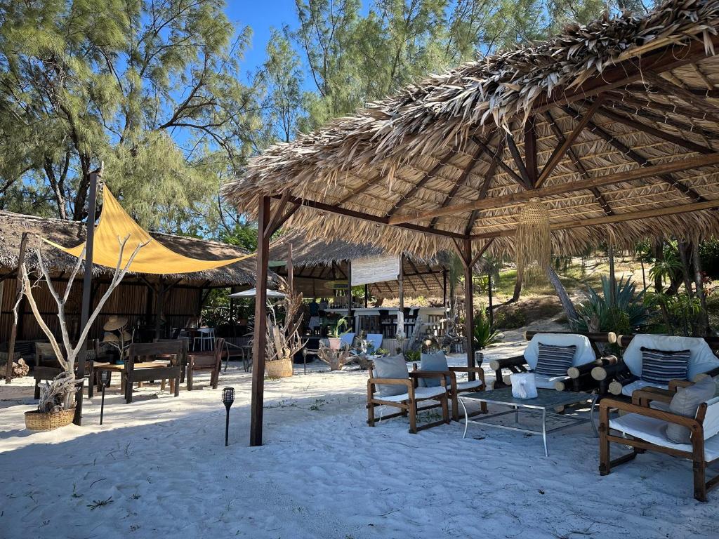 FILAO EDEN SAKALAVA, Diego Suarez