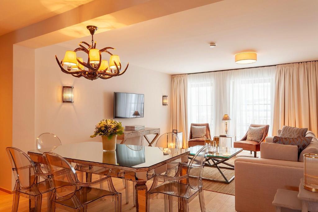 Thurnhers Residences Serviced Apartments - 3