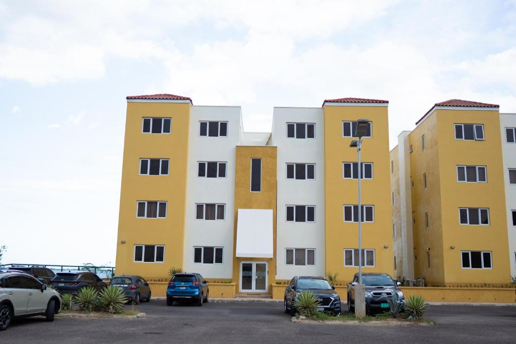 Bay Front Retreat, Portmore