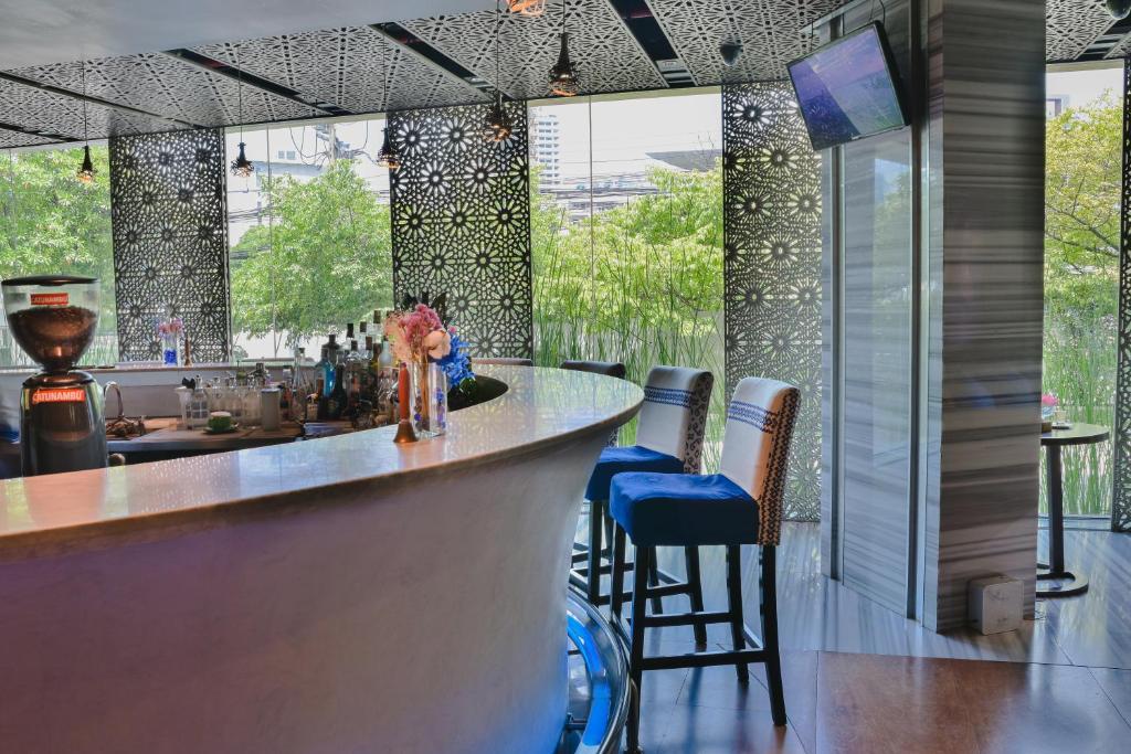Bar/lounge