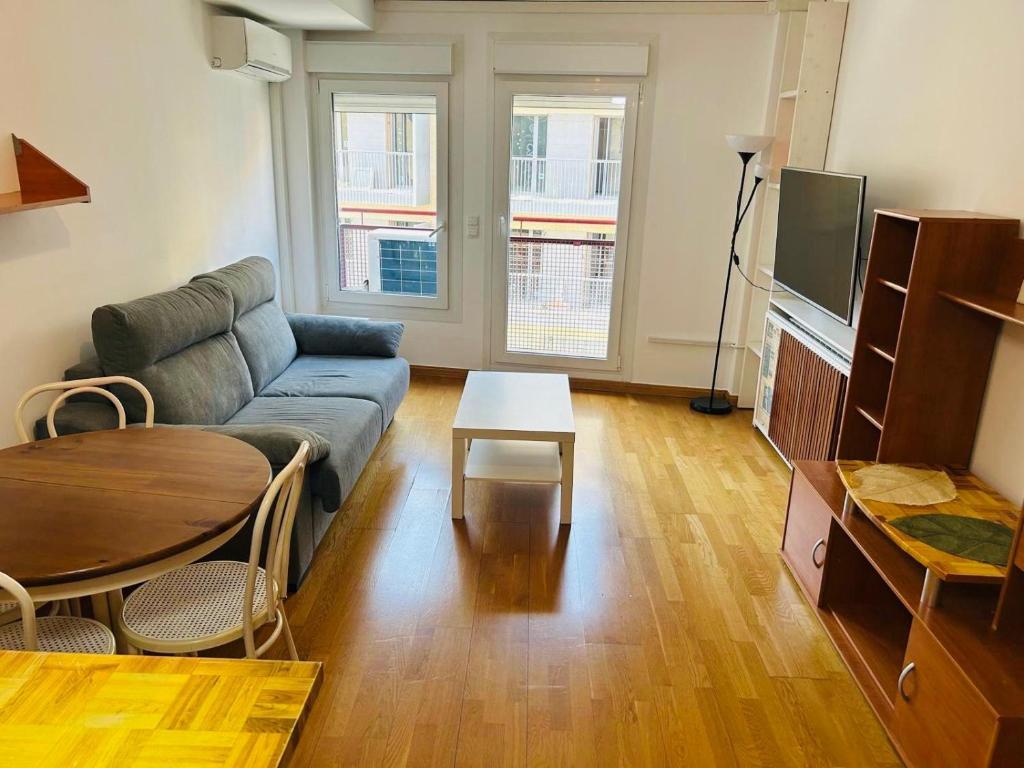 Sol y Luna, Zaragoza