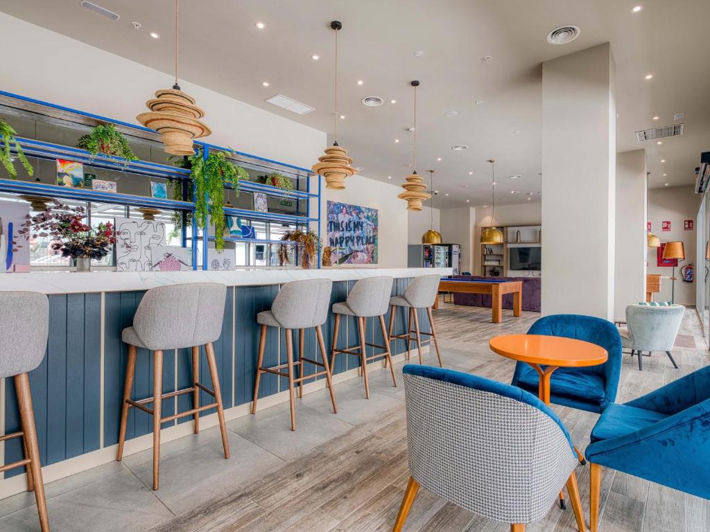 Livensa Living Studios Valencia Marina Real - 5