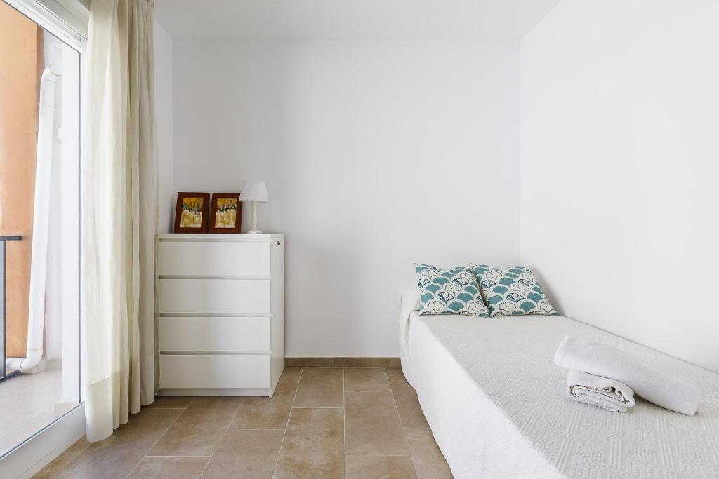 A&N Central Beach Walk Family Apartment with Terraza - 5