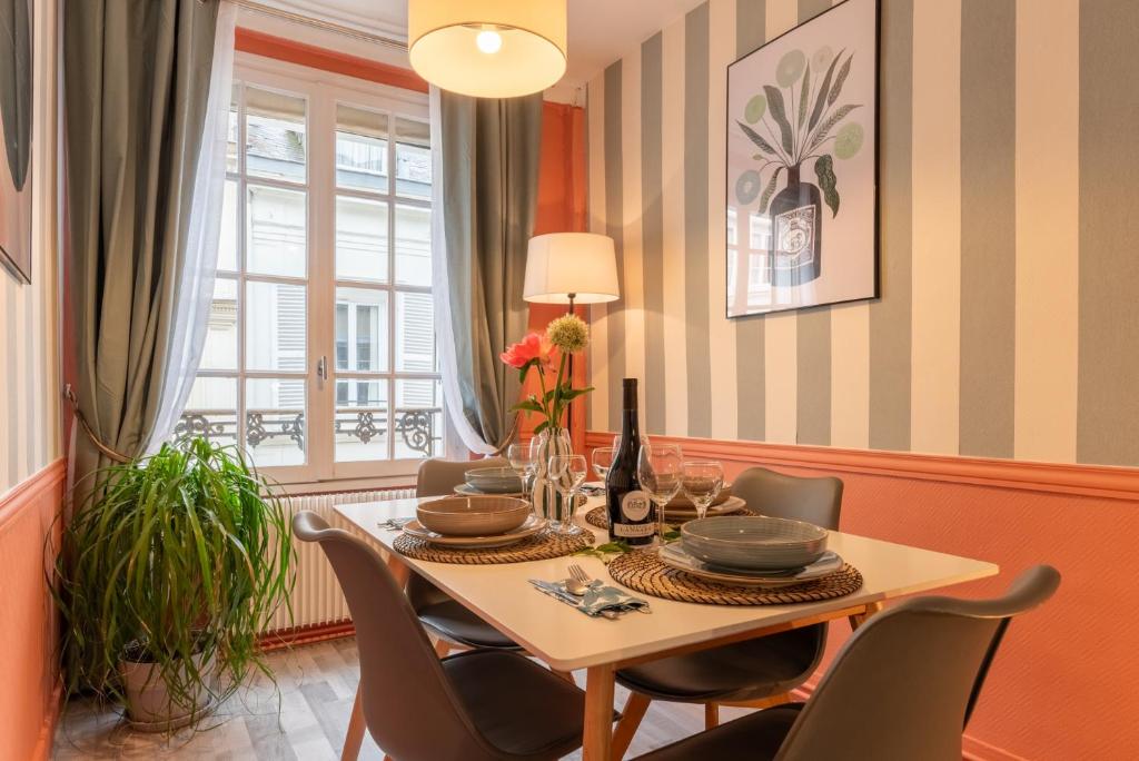 Olympe by Kleidos, Appartement 4P, rue calme, Centre Historique, Proche Gare - 3