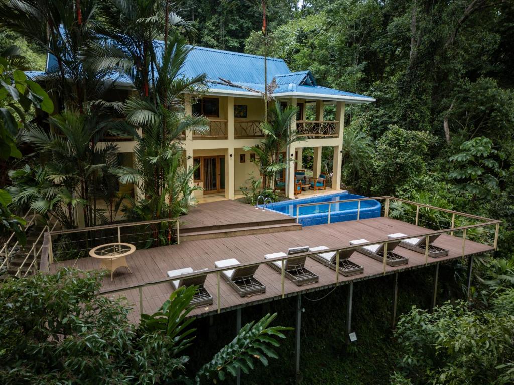 Casa Monos Locos - Portasol Vacation Rentals 전경