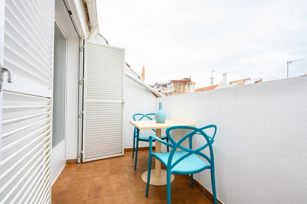 Cano Penthouse, terrace & 2 min to the beach by 10ToSea - 3
