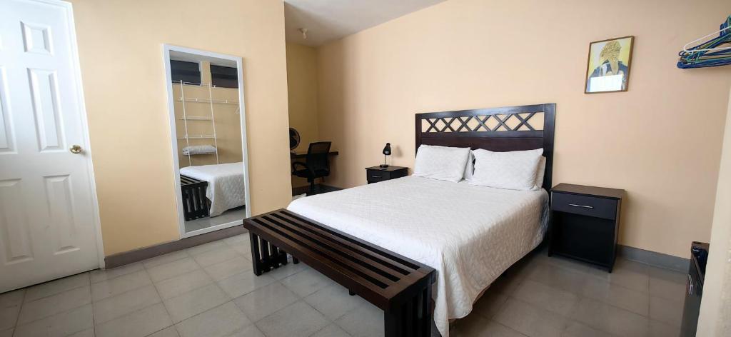 One-Bedroom Apartment, Casa Mesa in Guatemala City