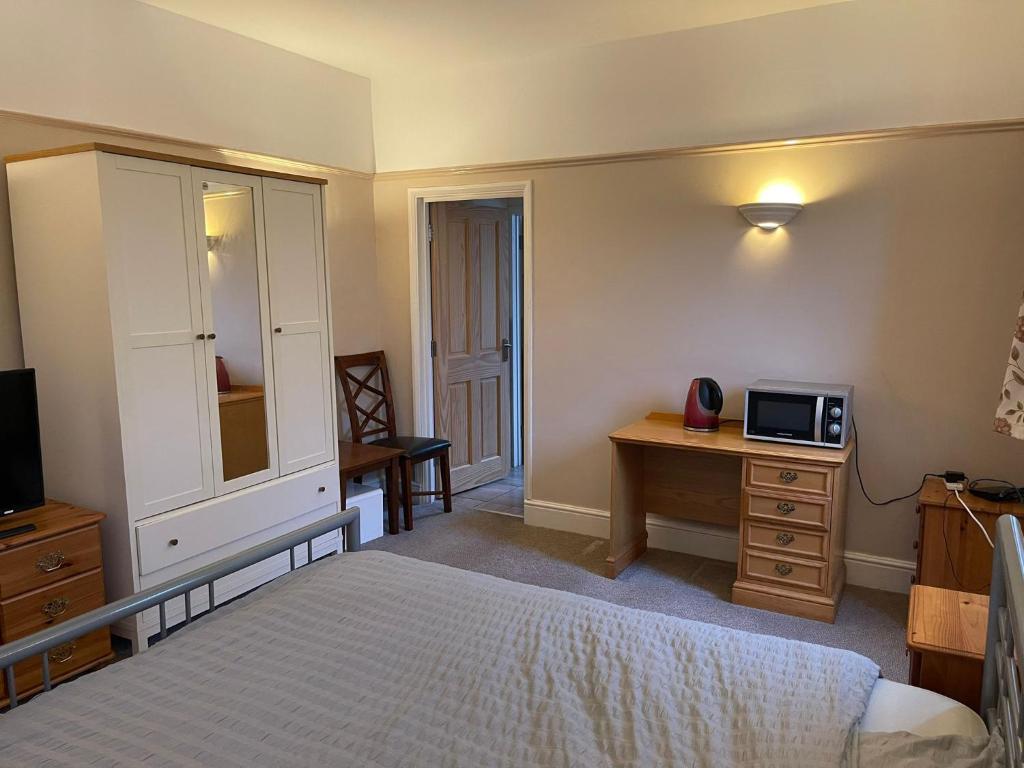 The Retreat, Paignton photo 2