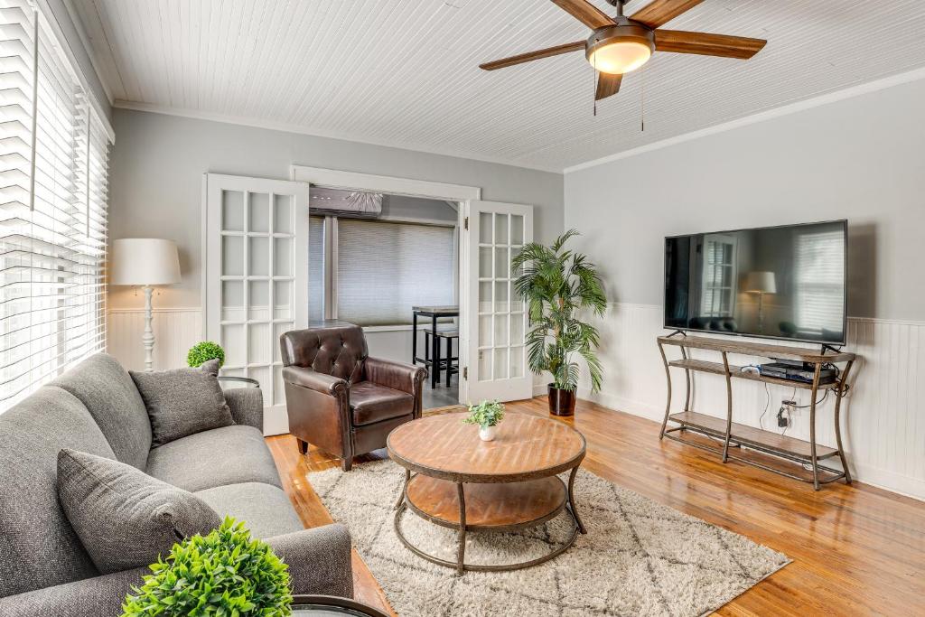 Walk to Main St - Grand Junction Home with Gazebo!, Grand Junction