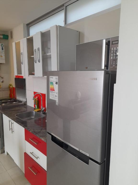 Departamento céntrico con hermosa vista - 2