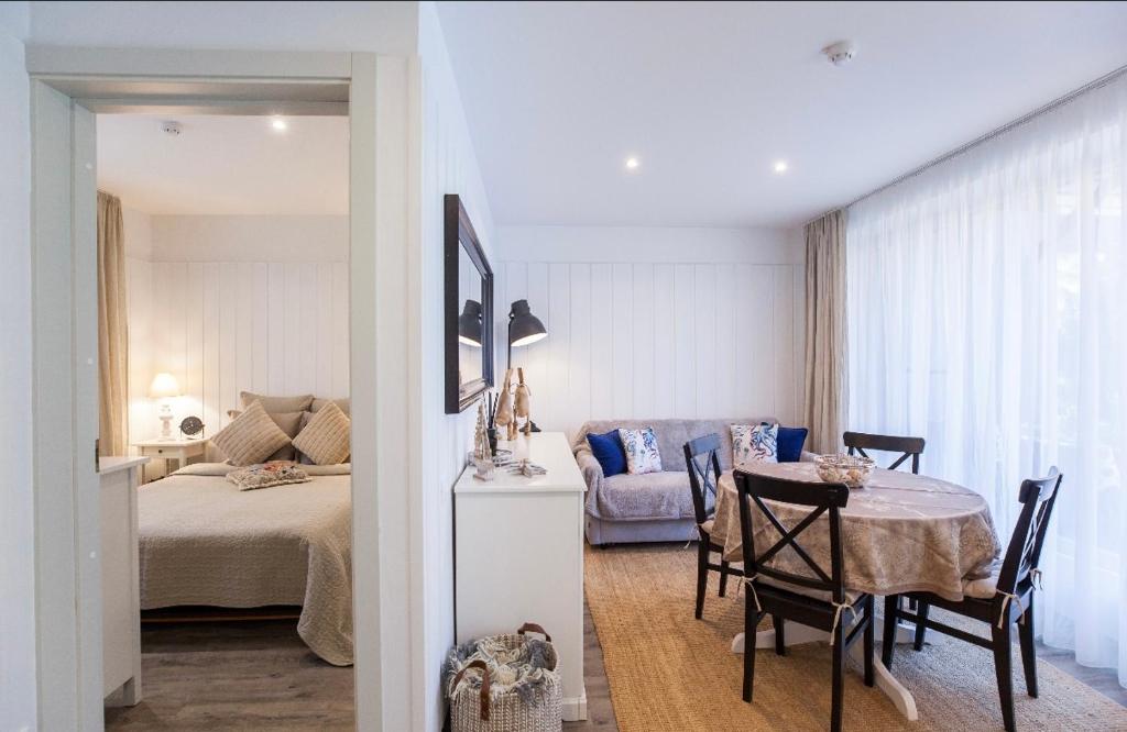 Marių Laumė, Preila