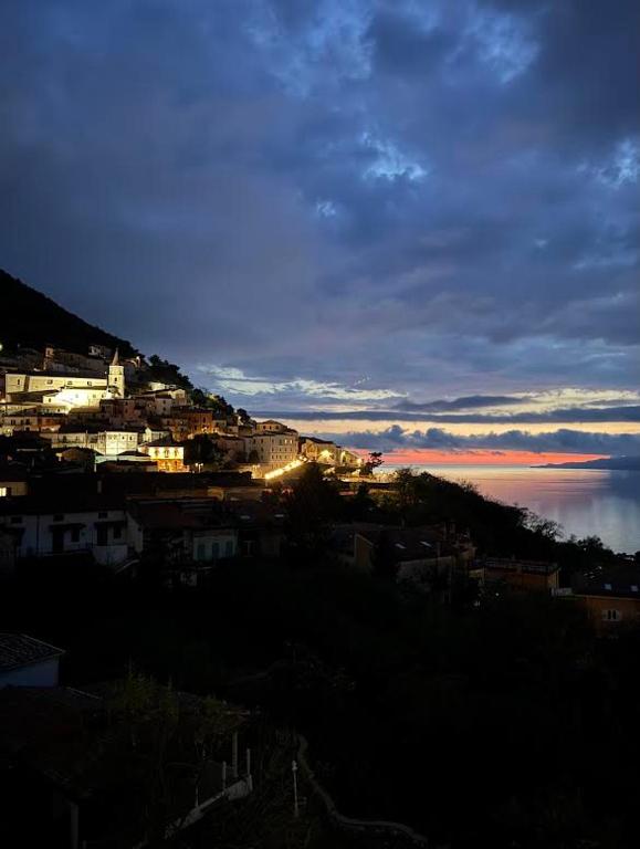 Mirabilia, Maratea
