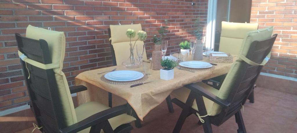 Ático con Terraza en Isla, Isla