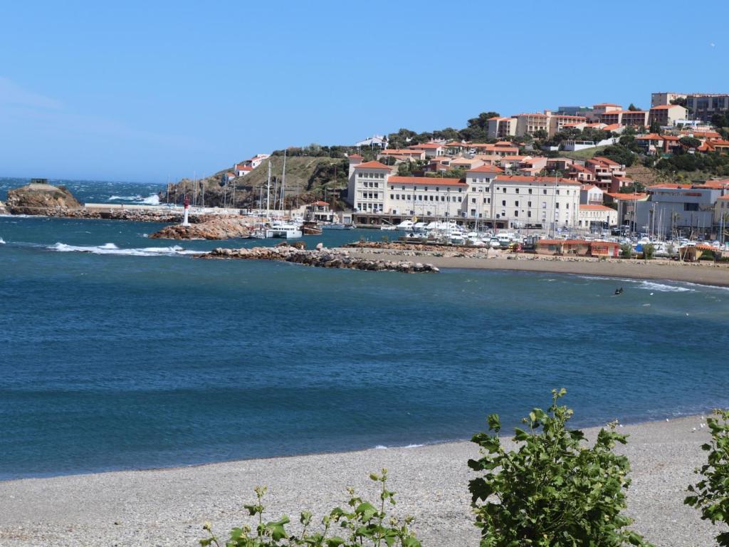 Bel appartement T3 en front de mer avec terrasses et garage - FR-1-309-198 - 1