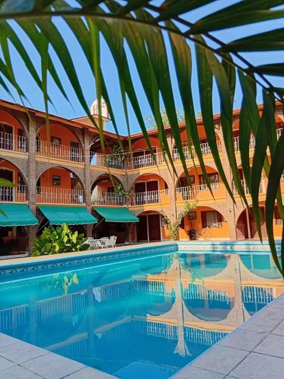 Hotel HF Hacienda San Francisco, hotel v destinaci Puente Nacional