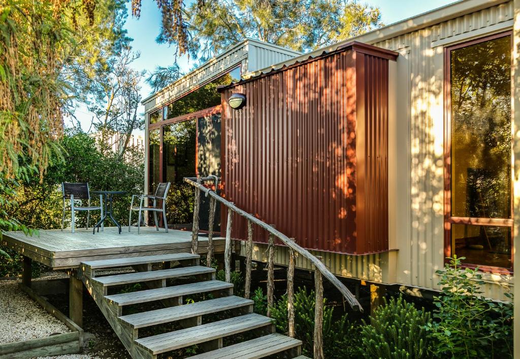 Misty River Retreat — Hotel in Blenheim