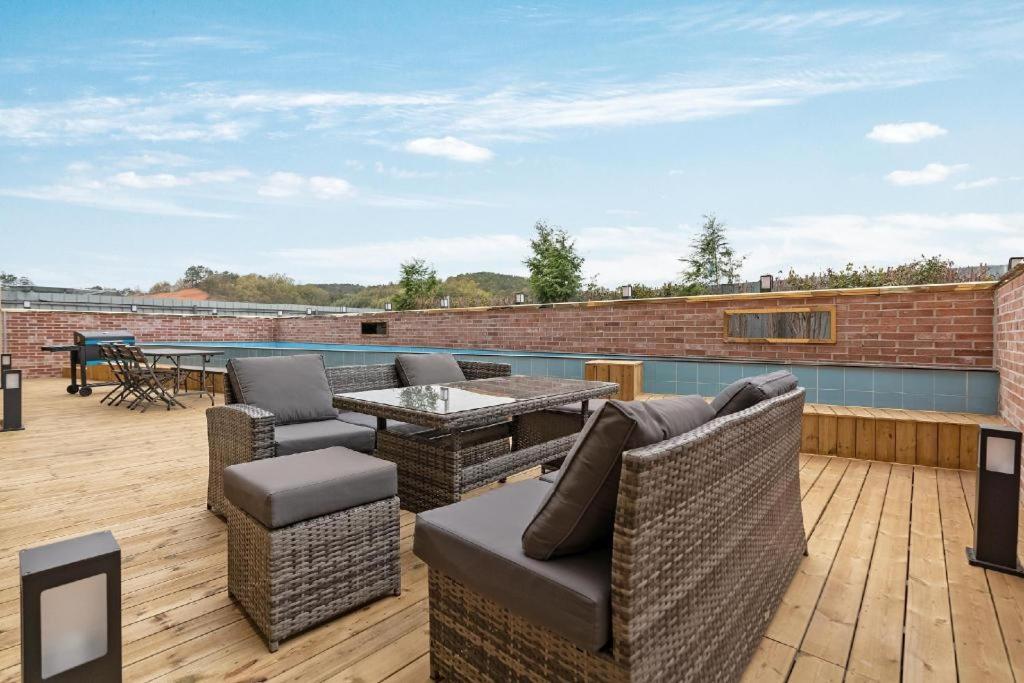 The Bay hotel & pool villa