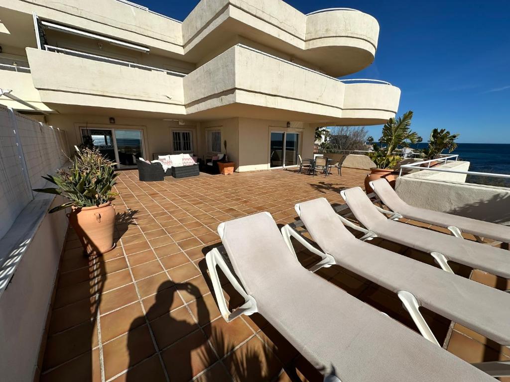 Apartments Bermuda Beach - 3