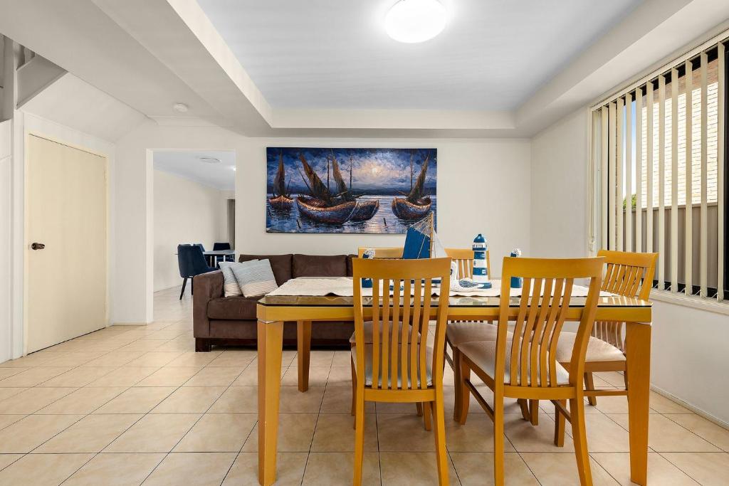 The Chillhouse at Fingal Bay, Fingal Bay