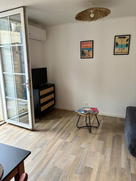 Logement avec terrasse - 1