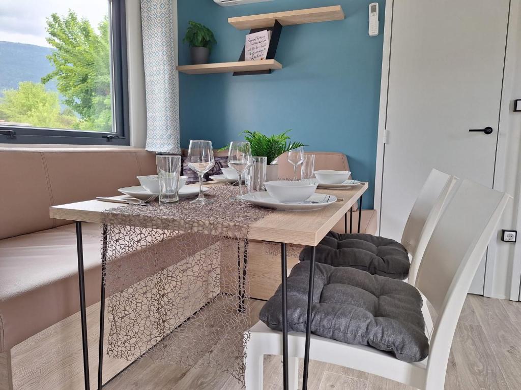 Mobilhome-Bali Premium by Camping Lampele-Ossiachersee-Klimaanlage-Radfahren-Wandern-Auszeit - 1