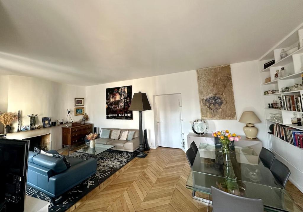 Beautiful Apartment with Seine and Musée d'Orsay View - 5