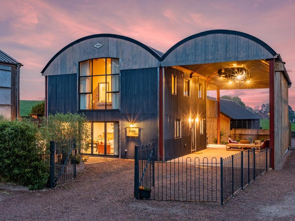 5 Bed in Huntley 75701, Huntley