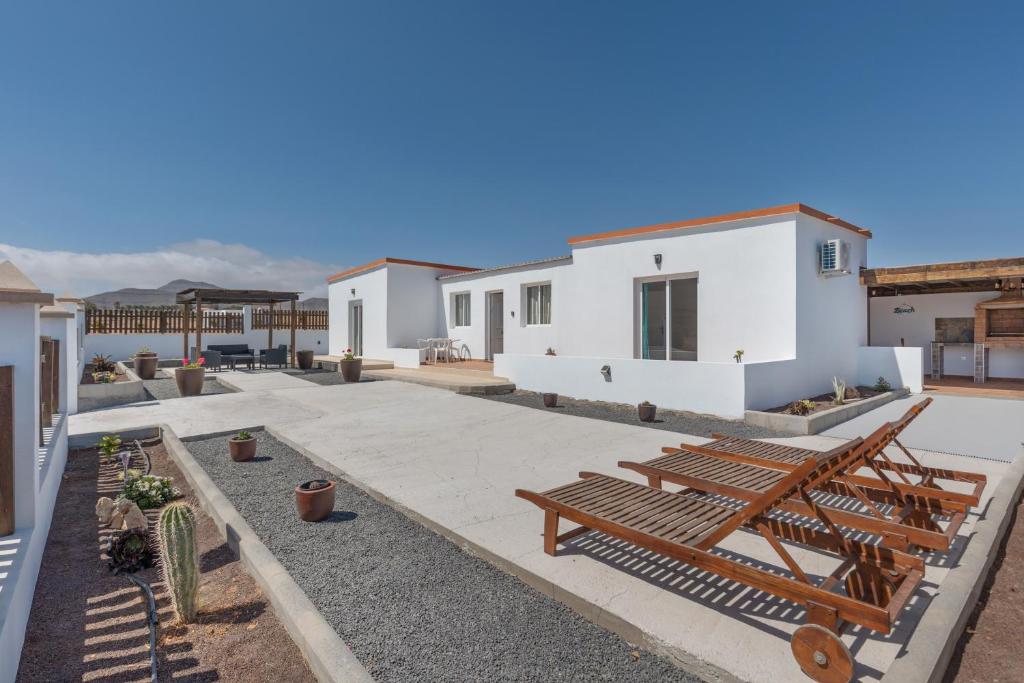 Rincón del olivar, Cardón