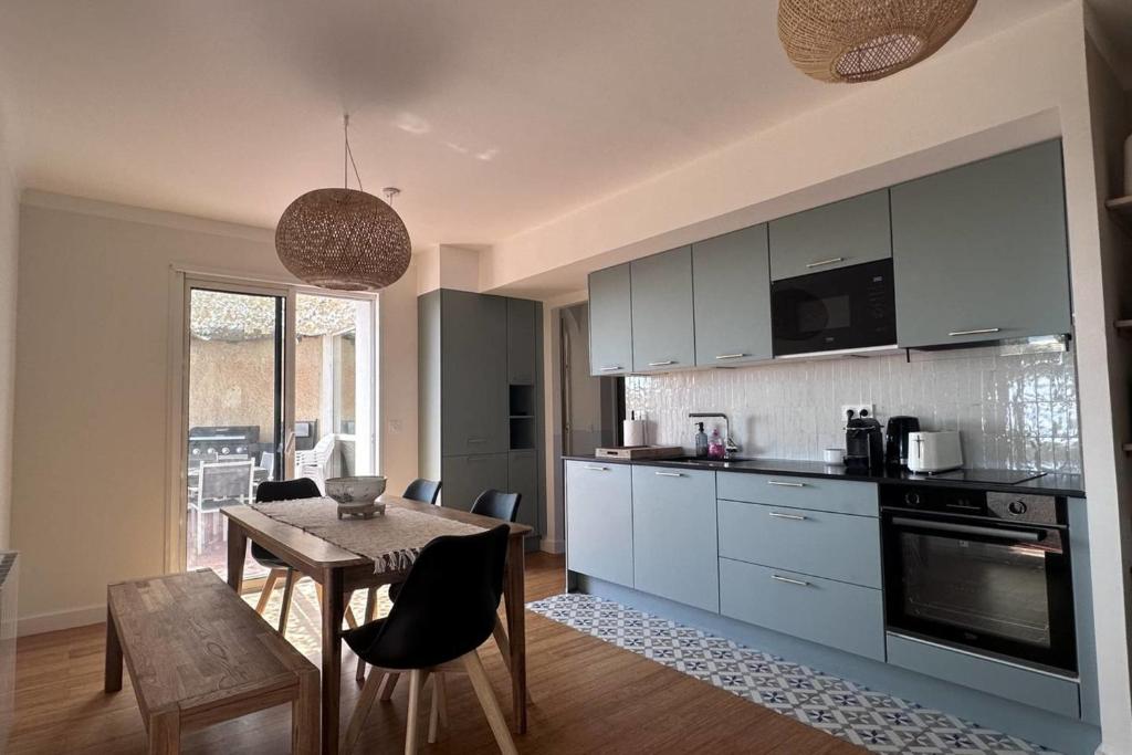 Apartment T4 with terrace in Roquebrune-sur-Argens - 3