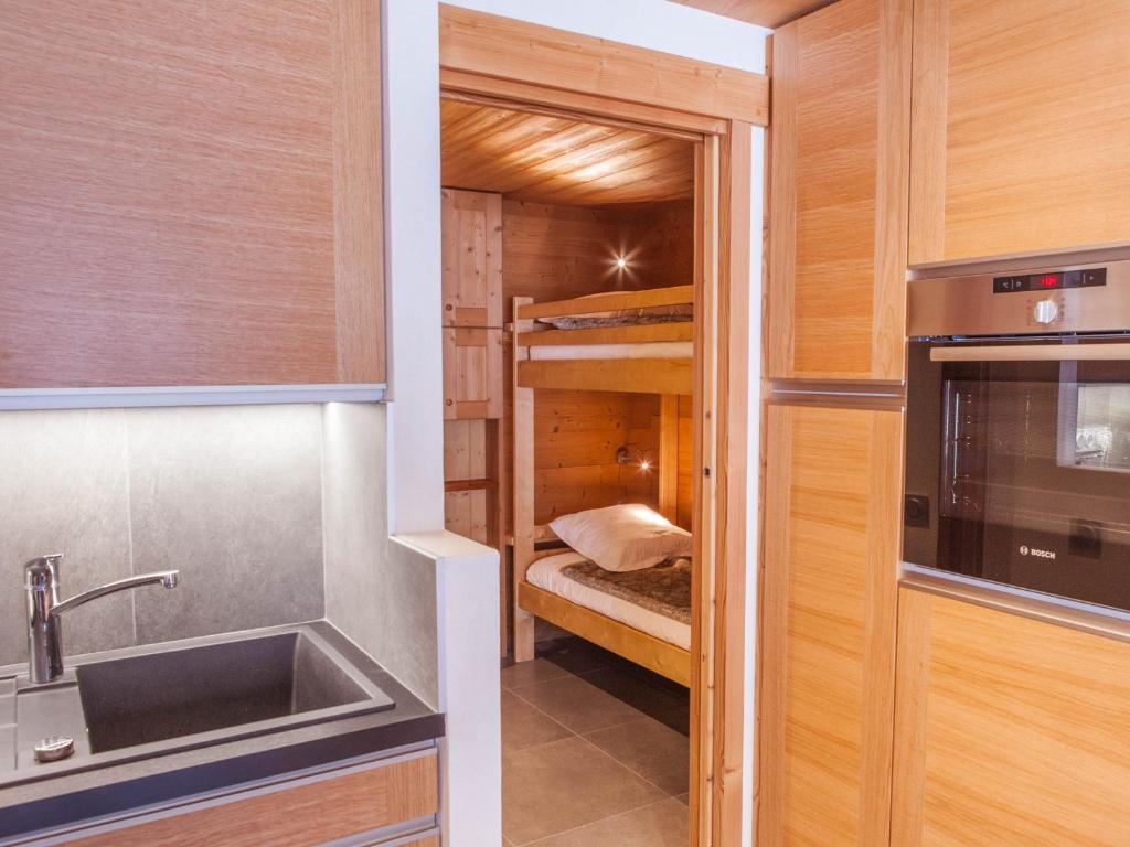 Studio montagnard avec balcon et animaux admis - FR-1-467-38 - 5