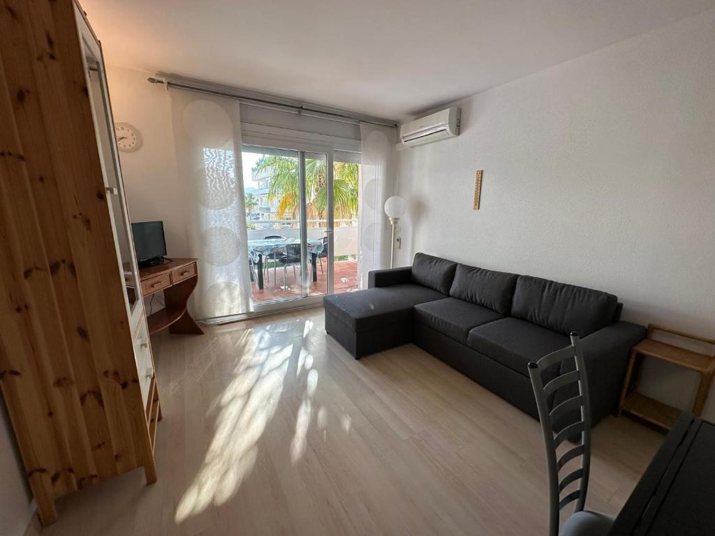 Bonito piso en Roses con piscina y parking AV-66 - 5