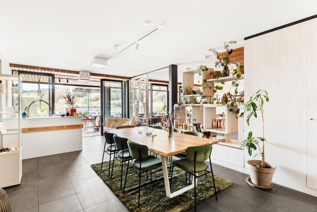 Lobby, Duinhotel Tien Torens in Zoutelande