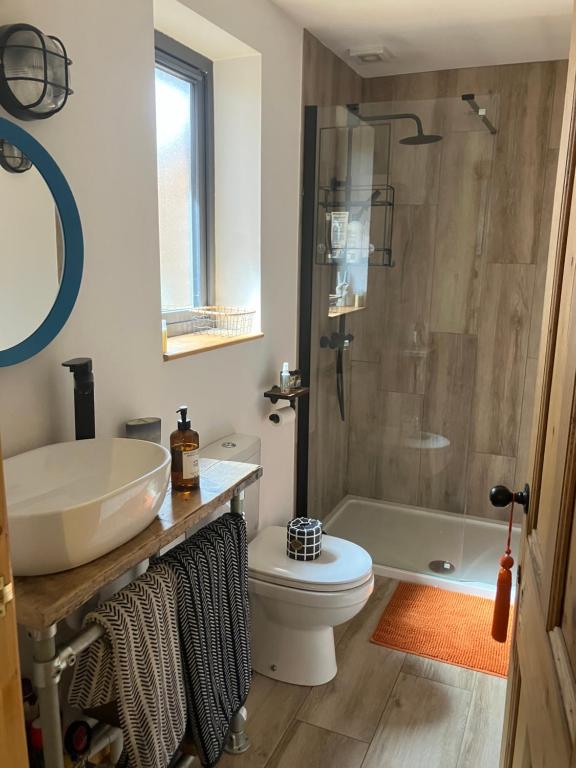 Ensuite Victorian Double, Sutton Coldfield photo 6