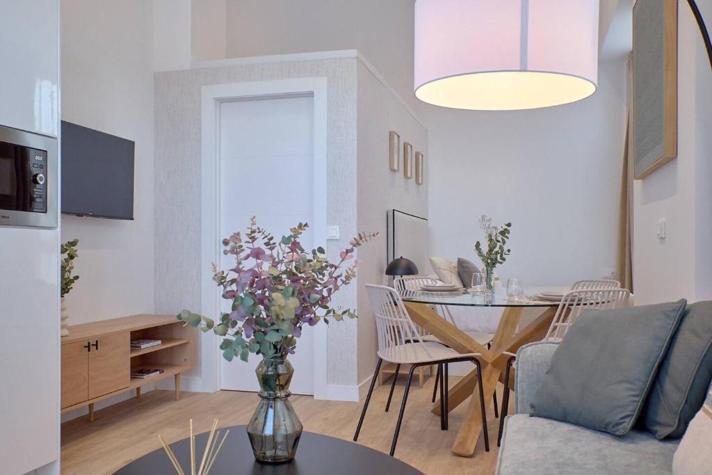 Romantic Suite Roig Arena N1 Virkin Suites - 3