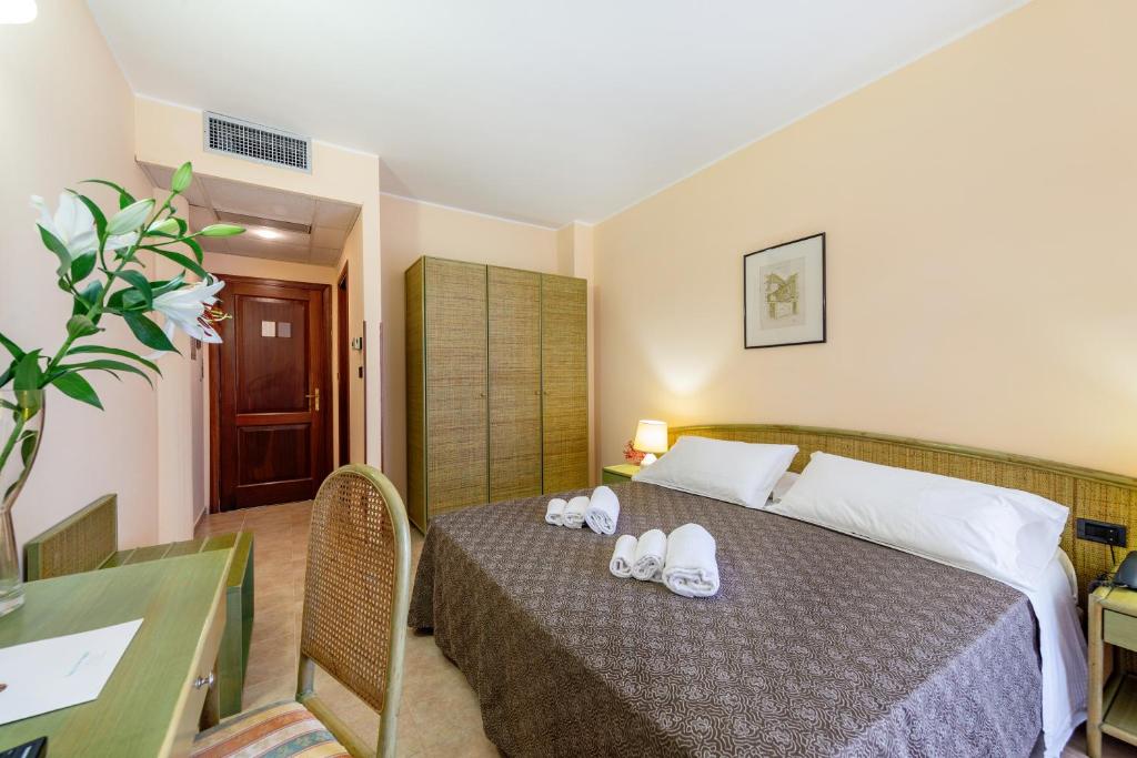 Standard szoba kétszemélyes vagy 2 külön ággyal