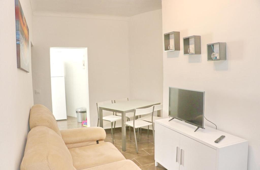 Apartamento Sol y Arena - 2