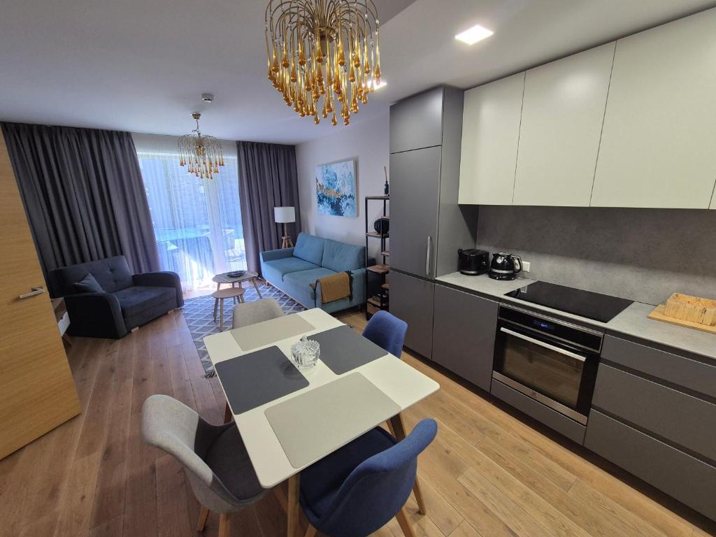 Ajerų apartamentai, Palanga