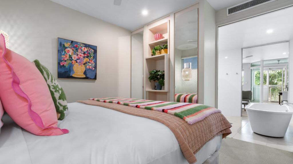 Bayside at 201 Lake Street, Cairns North