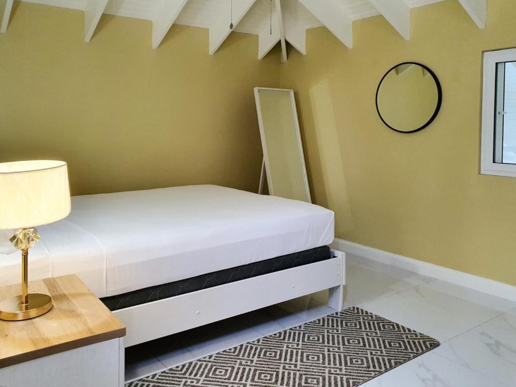 Choose To Be Happy at The Seville Apt #C4 - 2-Bedroom, Kingston