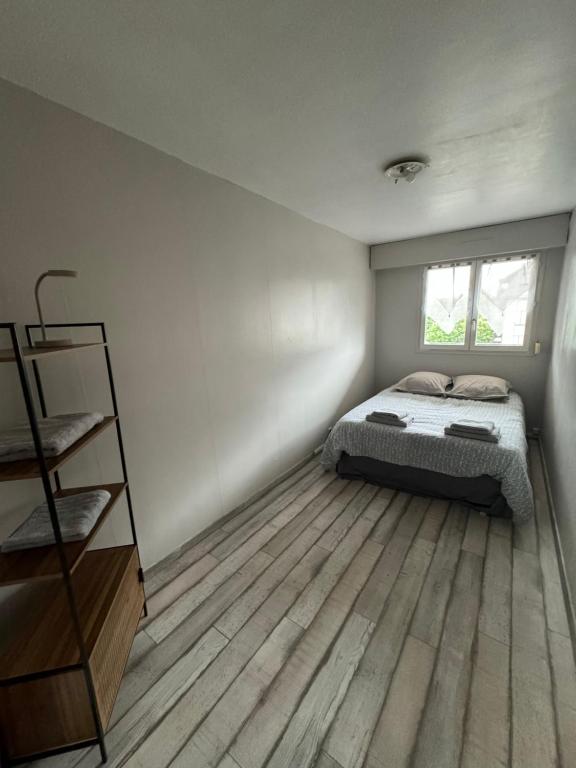AZhome - 3