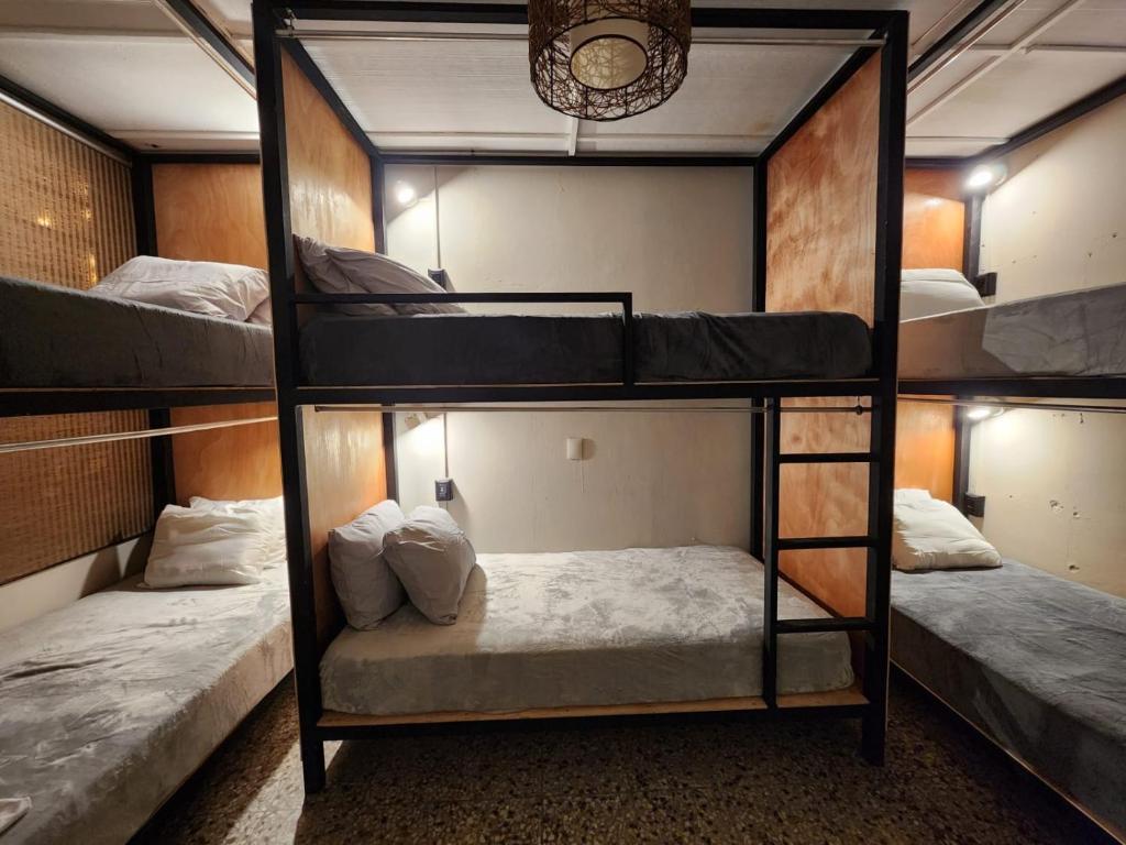 Mochila Urbana6, San Salvador